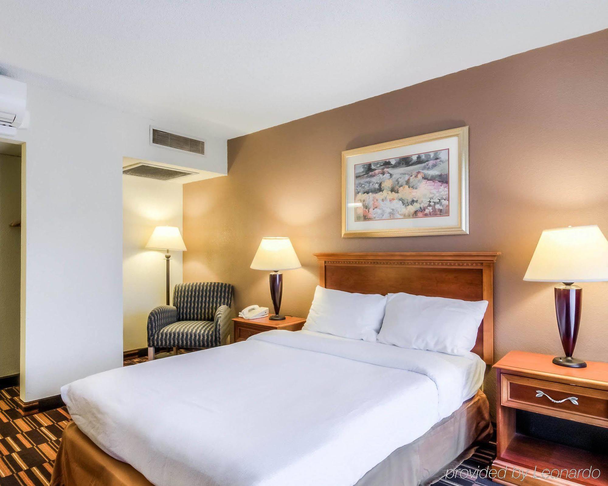 Econo Lodge - เซาท์เบนด์ ภายนอก รูปภาพ