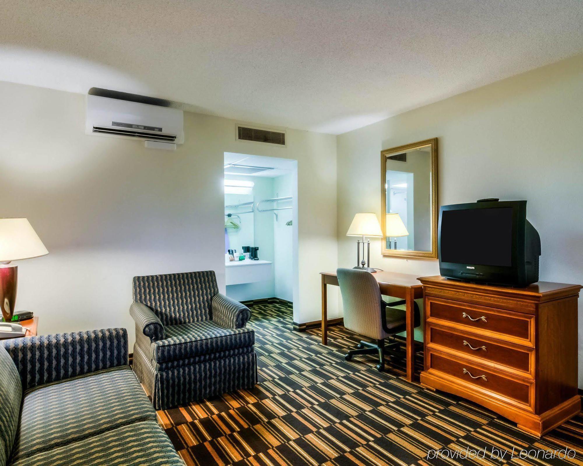 Econo Lodge - เซาท์เบนด์ ภายนอก รูปภาพ